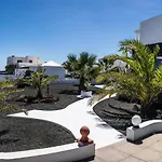 Villa Canis *